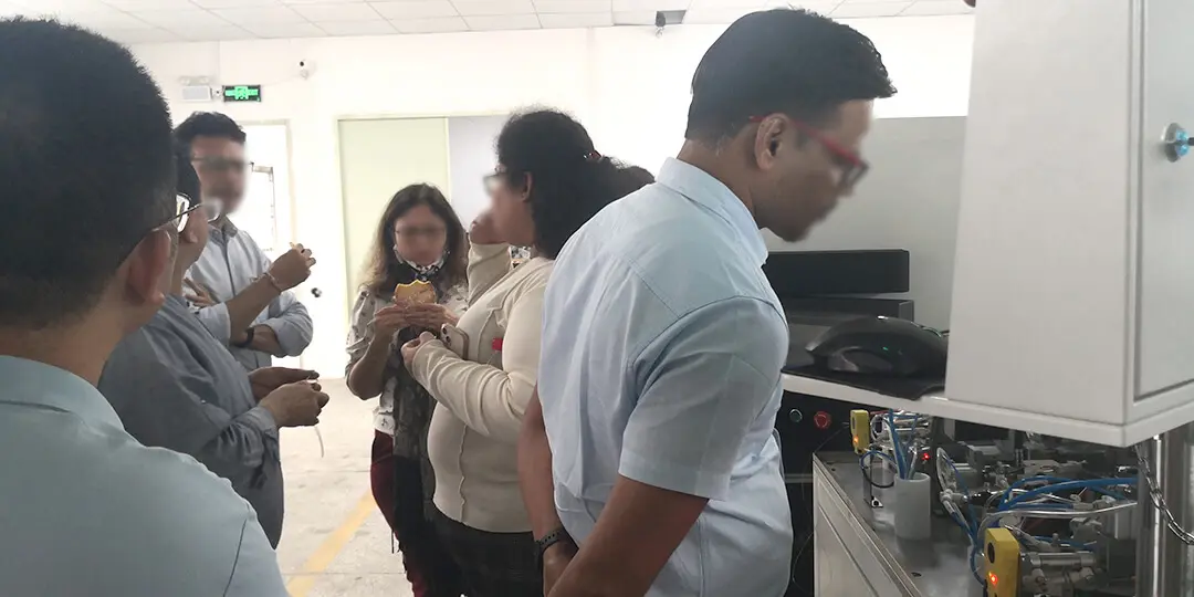Indian jewelry customers visiting Sible Jewelry Machinery factory for equipment inspection and study, showing satisfaction with the quality and teaching services