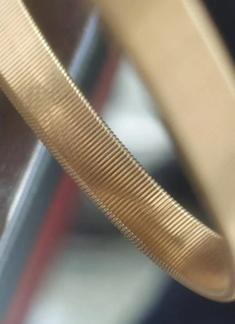 Automatic wire winding machine - ensures even and firm wire winding for jewelry crafting