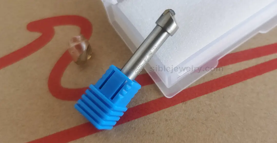 Customizable diamond flywheel engraving tool packaging options